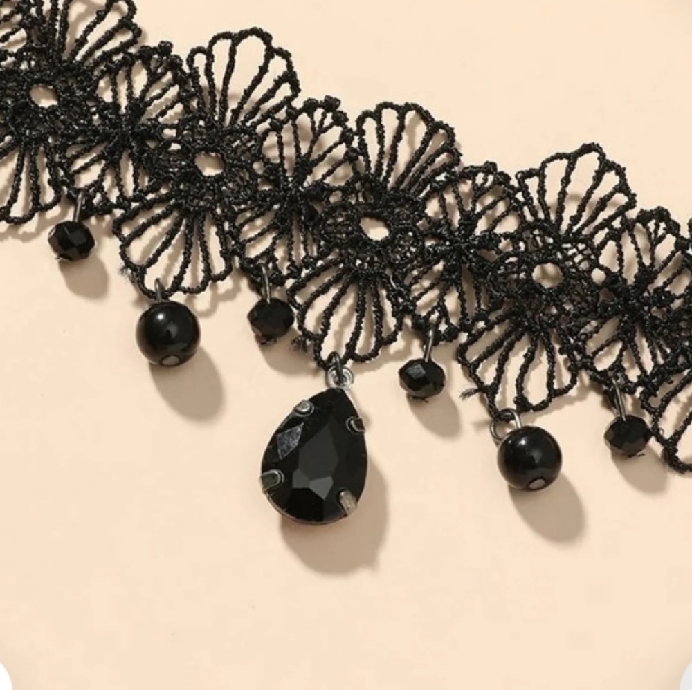 NEW! SEXY BLACK LACE & JEWELS CHOKER NECKLACE - Flirty Gift - Picture 2 of 7